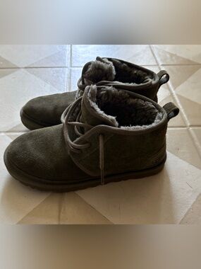 Women’s Fur-Lined Ankle Boots in Olive Green - UGG